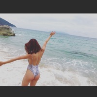 岸田彩花の夏がやってまいりま... [277/891]